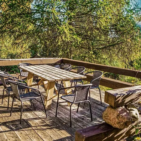 Nyaraló Four-bedroom In Miłakowo