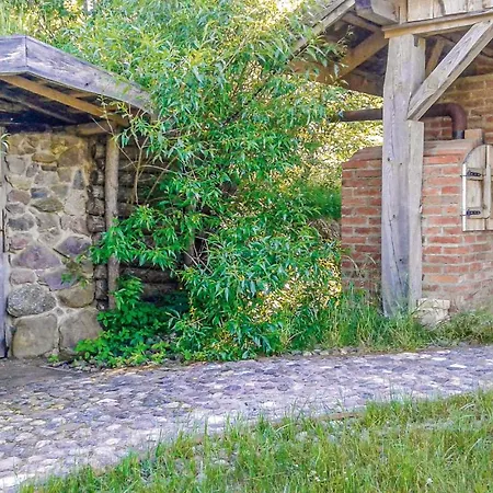 4 Bedroom Stunning In *